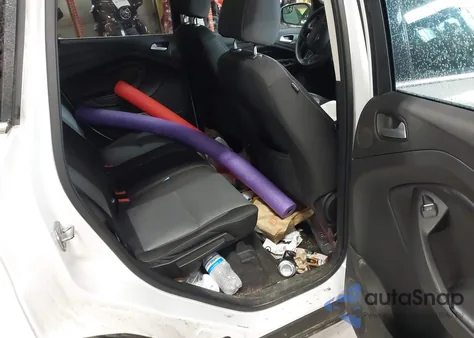 2017 Ford Escape Se z USA, uszkodzony, nr VIN 1FMCU9GD9HUD87713